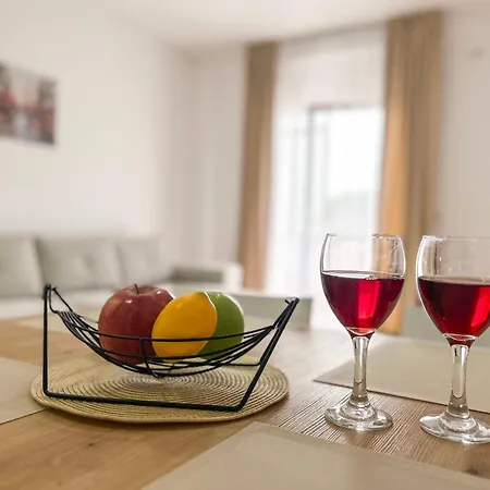 2 Bedroom 1072 Appartamento Durrës