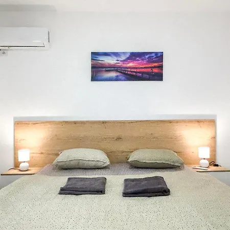 Appartamento 2 Bedroom 1072